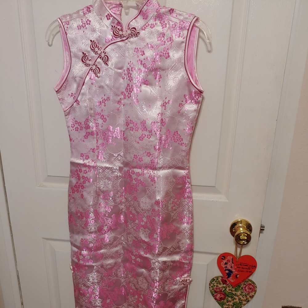Pink Chinese style dress qipao